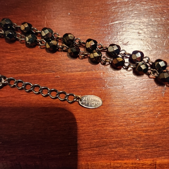 DESIGNER SWAROVSKI NECKLACE - Picture 4 of 5